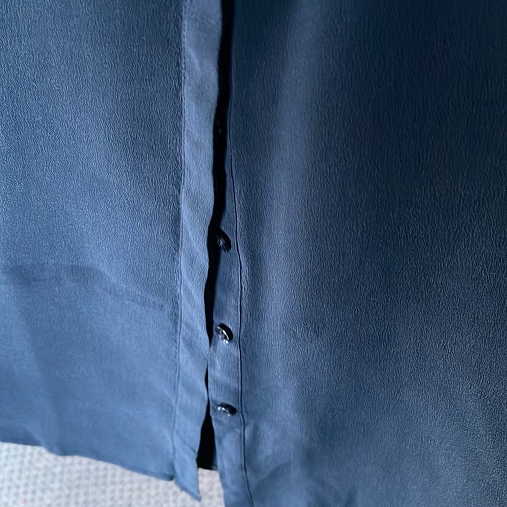 Joie Navy Silk Flutter Sleeve Button Front Blouse… - image 3